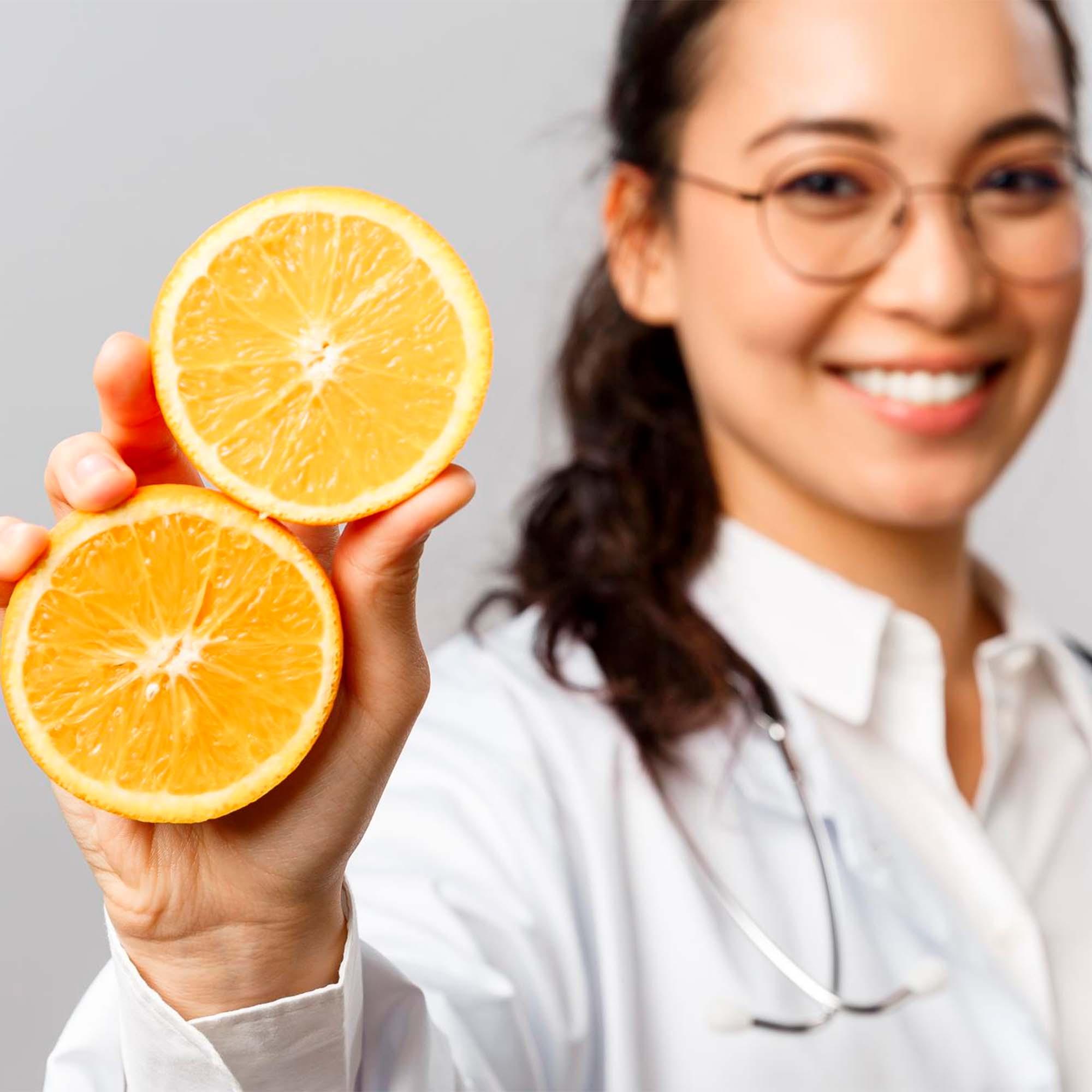 ¿Qué beneficios tiene la vitamina C para el cuerpo?